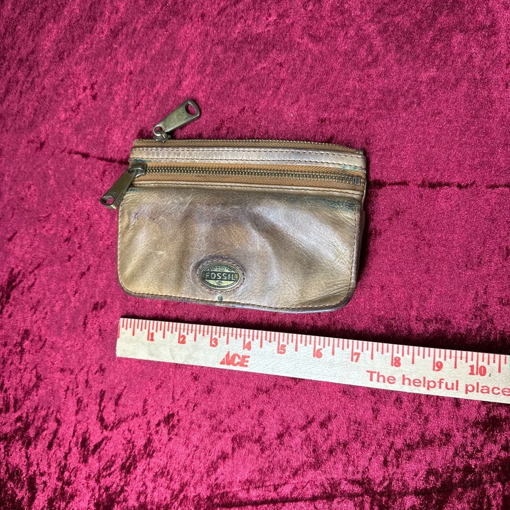 Fossil Explorer Leather Clutch Wallet Women's Brown Credit Card Zip Closure‎ - Picture 4 of 5